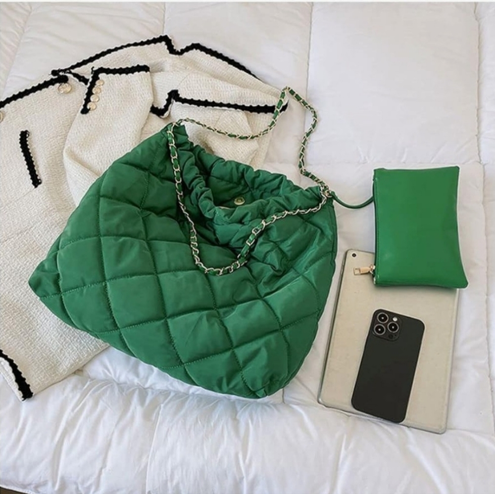 Handbag, green puffer nylon bag with coin purse. New - Picture 4 of 8